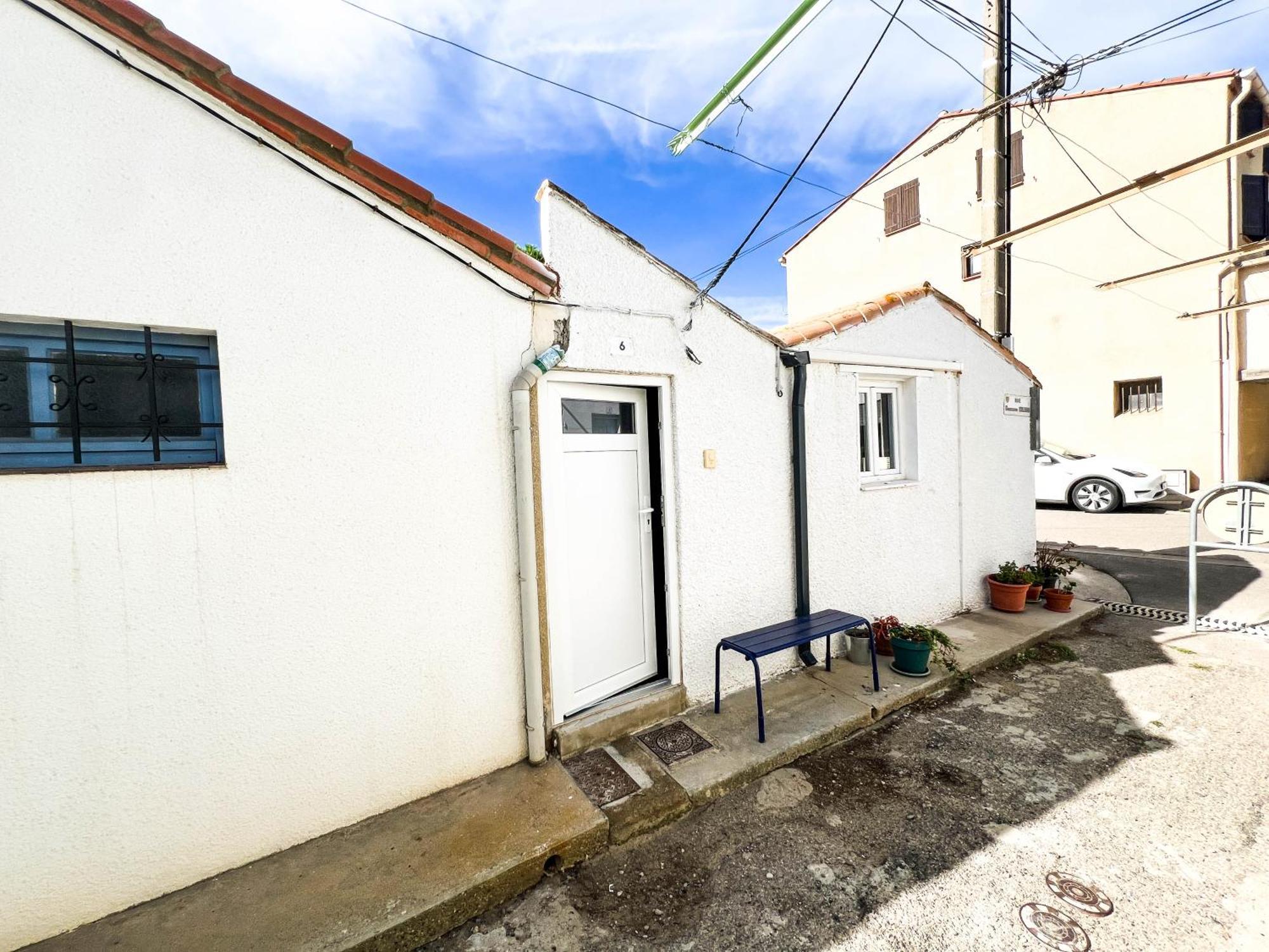 Maisonnette De Pecheur Chauffee Et Climatisee Port-la-Nouvelle Kültér fotó